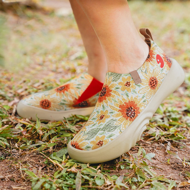 Sunflower Fields Toledo XV Women