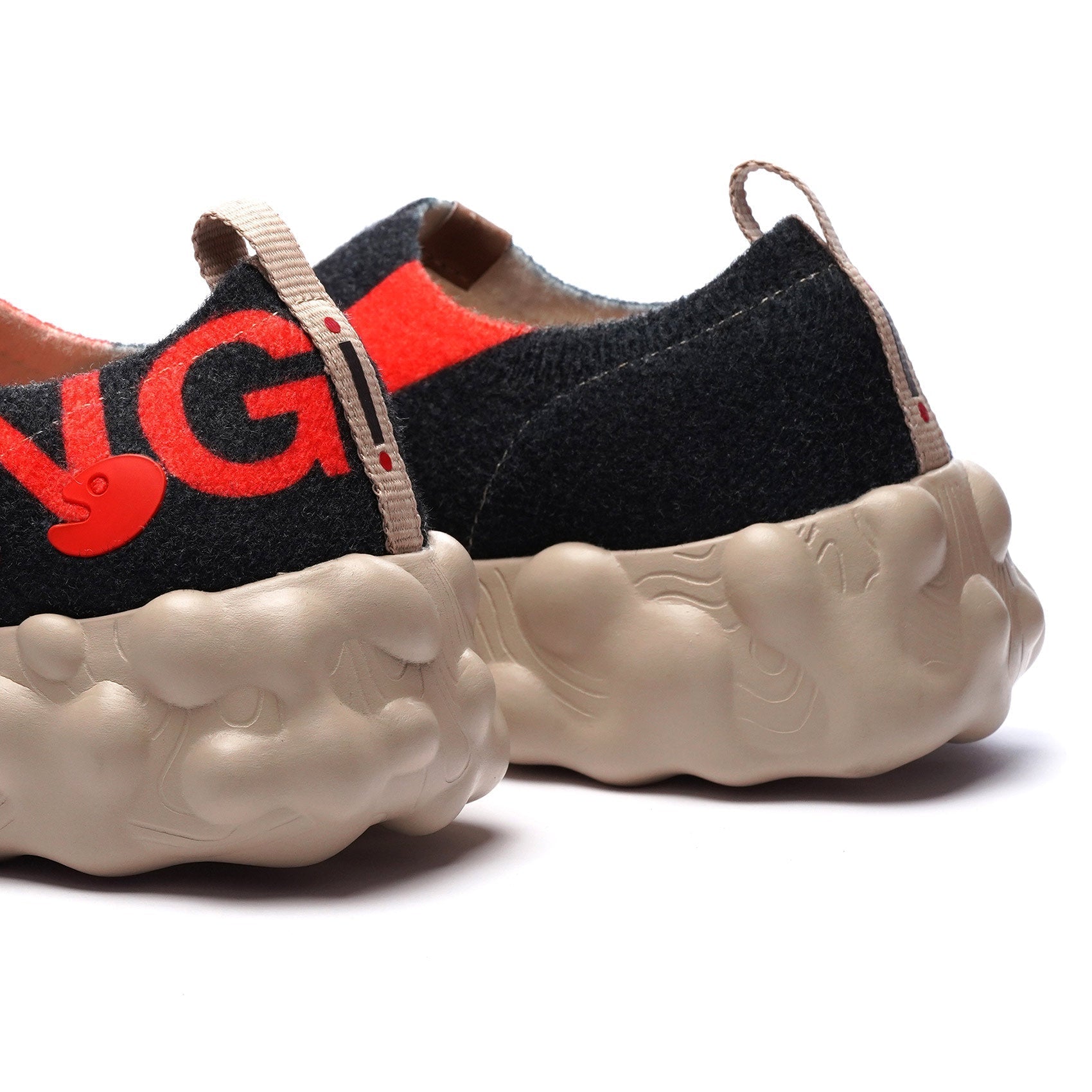 ظل ووكونج العاصف توليدو السادس للنساء