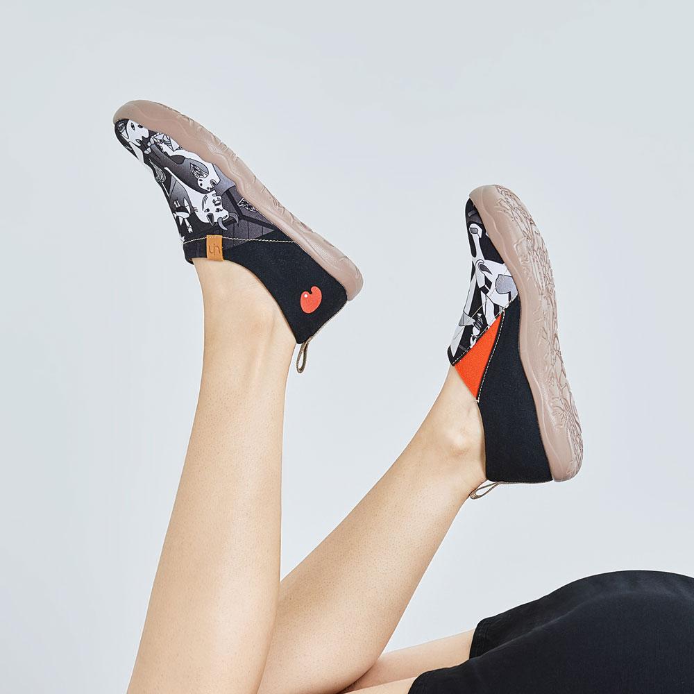 لوحة "غيرنيكا طليطلة" لبيكاسو، نساء