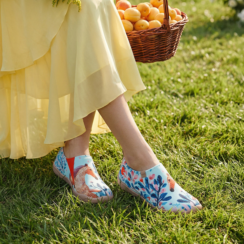 Dreams in the Wind Toledo I Women