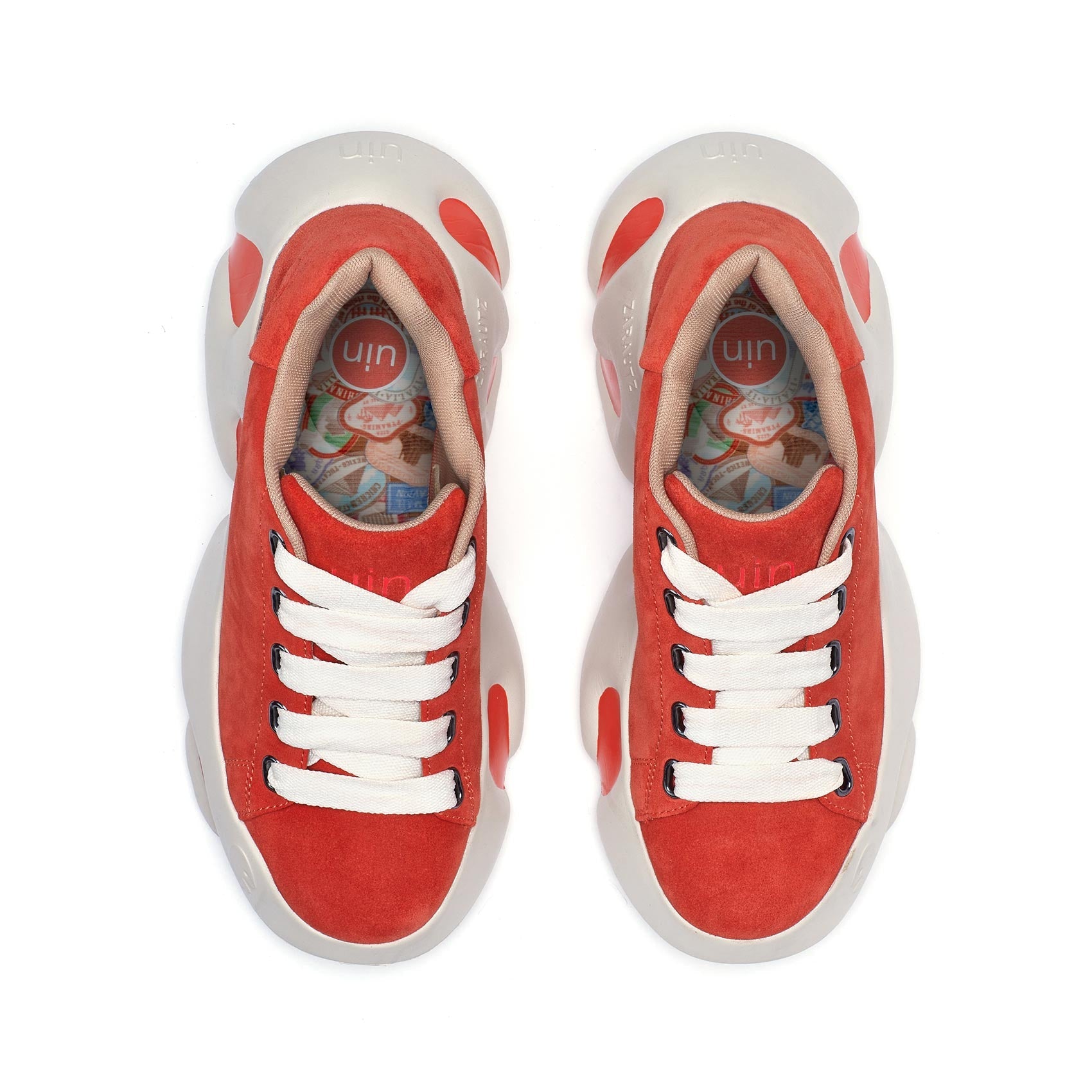 الحارس الأحمر زاراوتز الرابع النساء