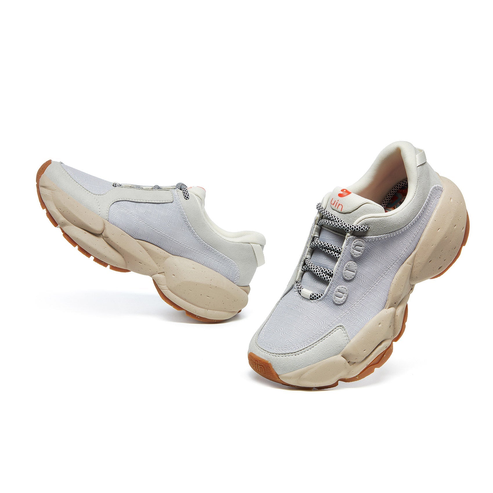 White Dreamland I Women