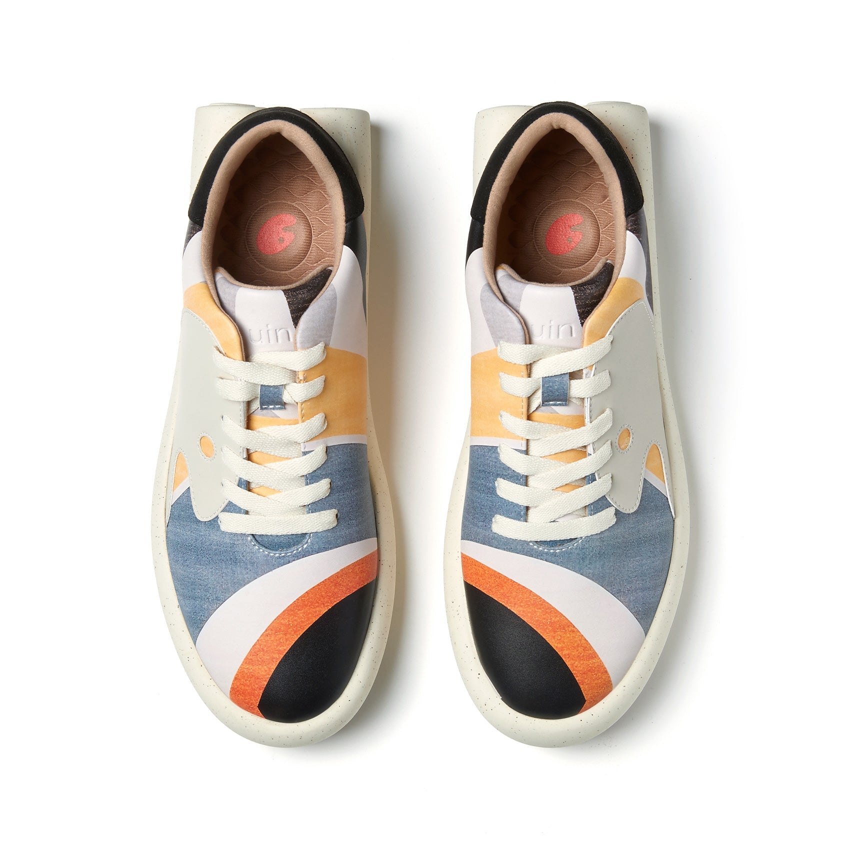 Circular Space 3 Men