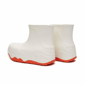 bright white Navarra boots Women