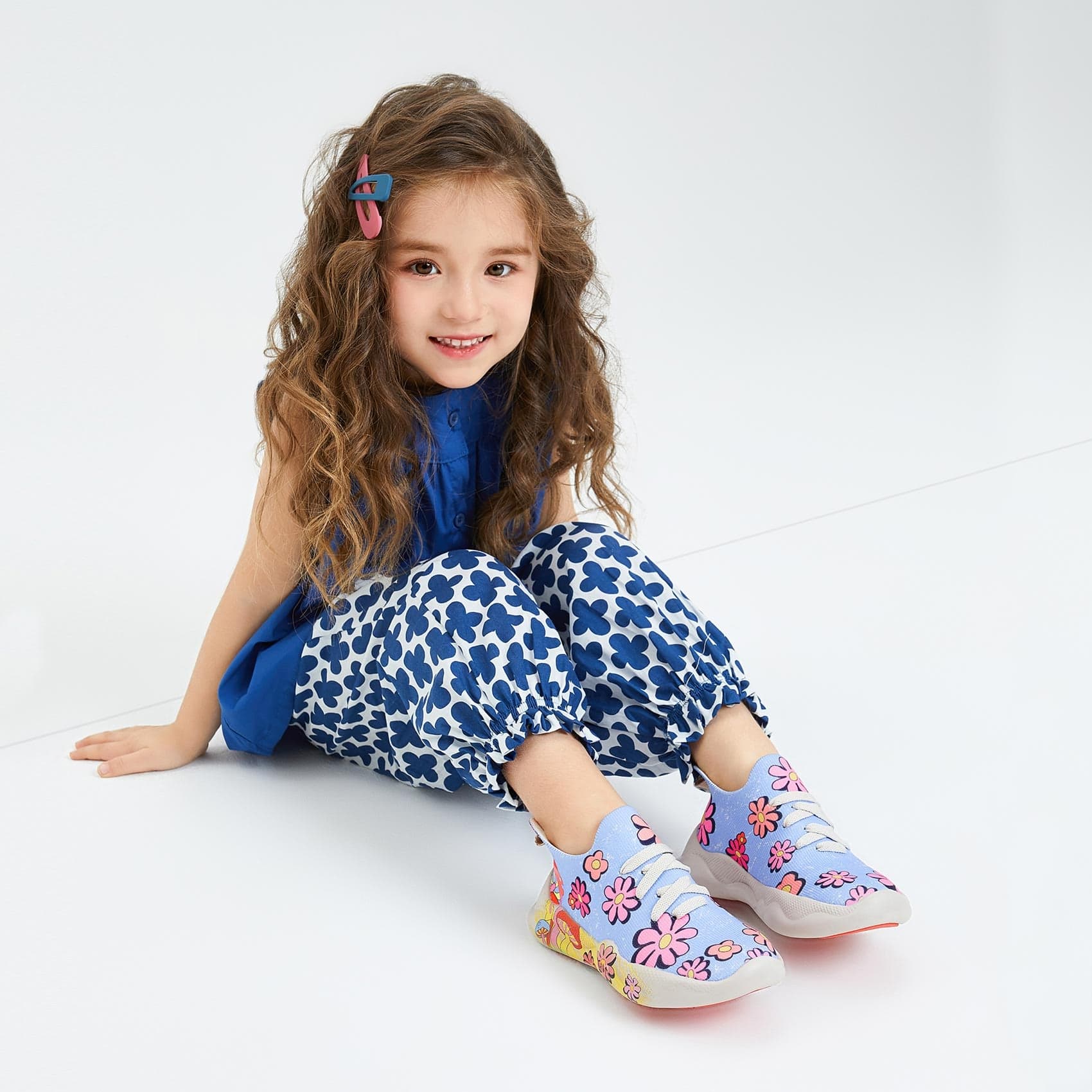 UIN Footwear Kid Floral Picnic Mijas I Kid Canvas loafers