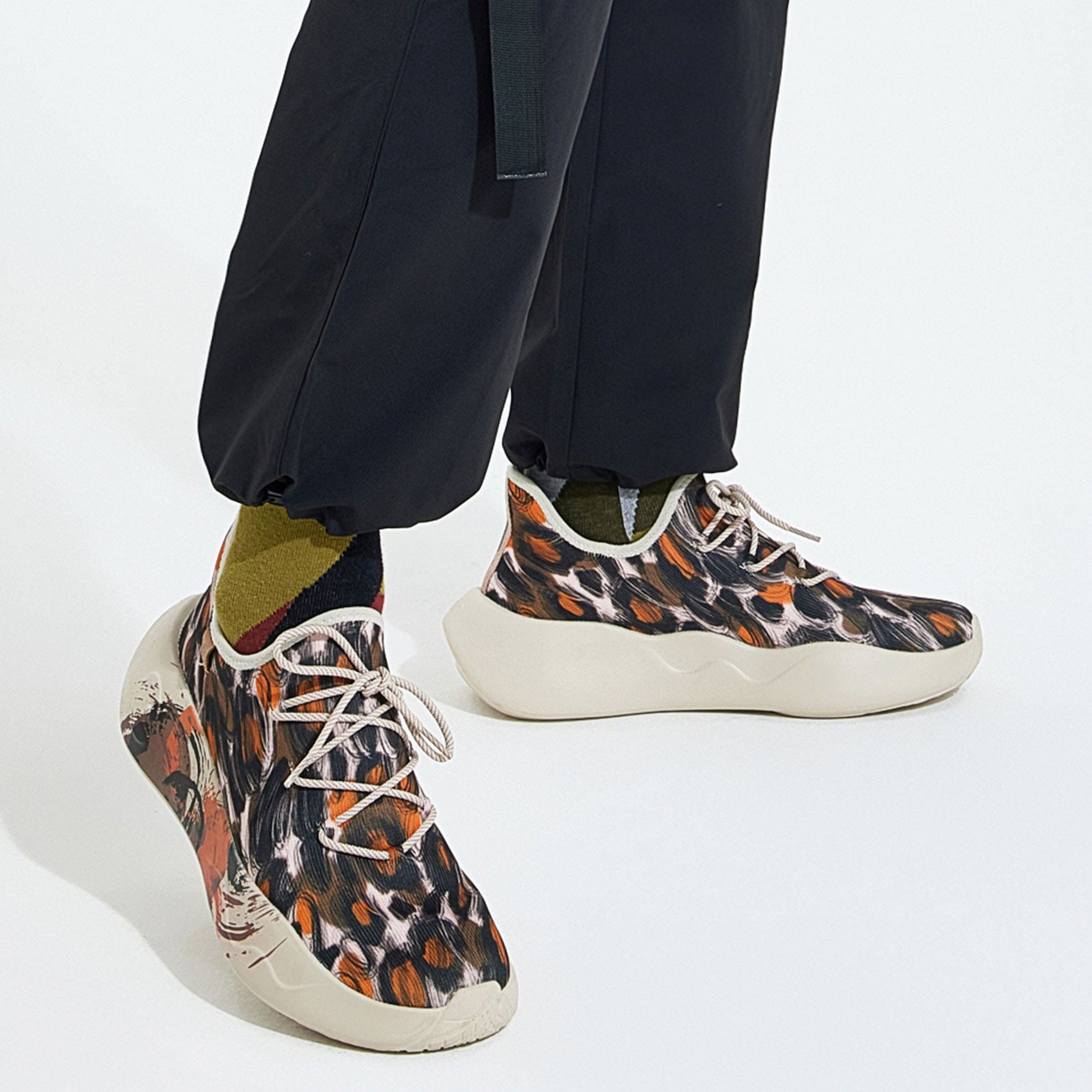 UIN Footwear Men Cheetah San Sebastian II Men Canvas loafers