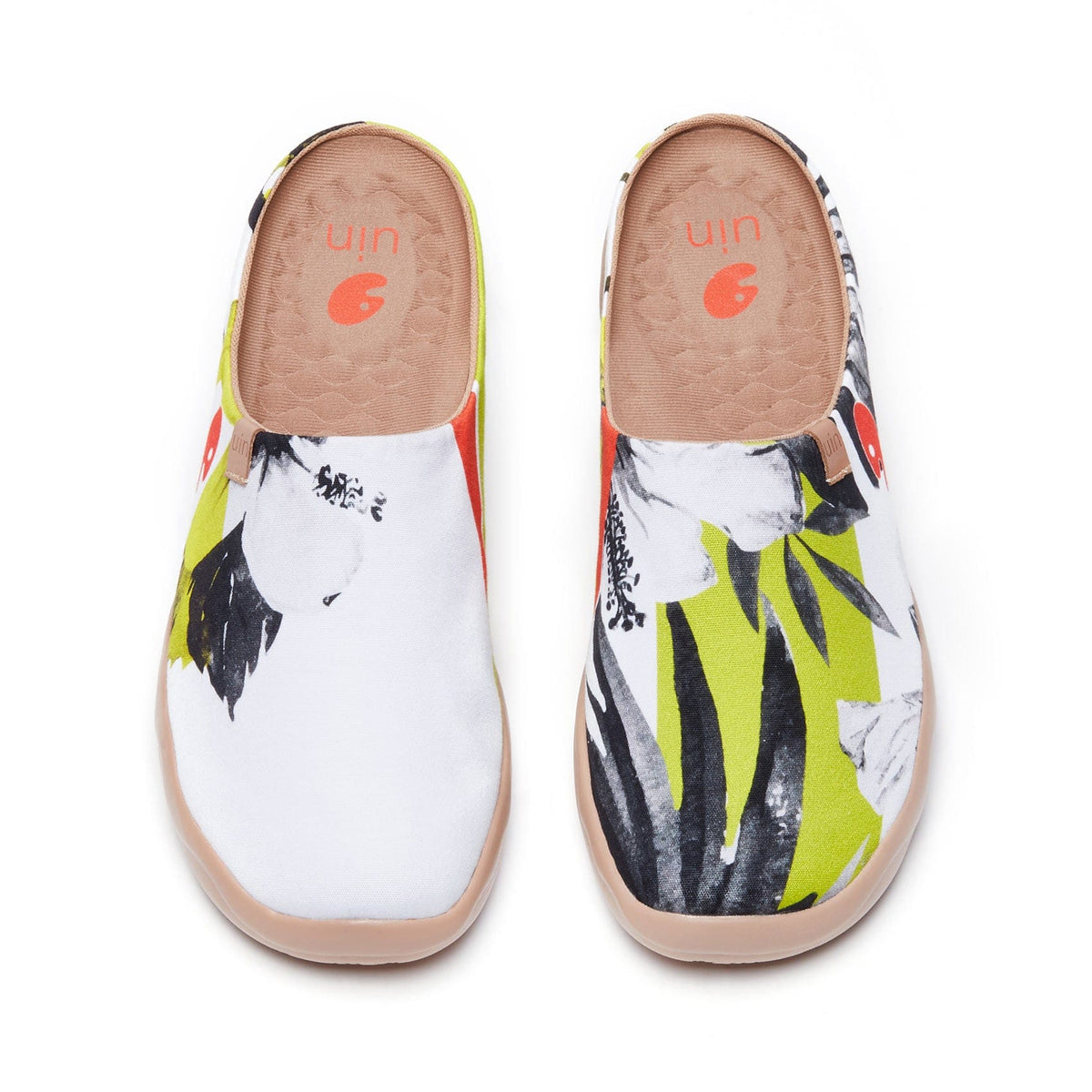 UIN Footwear Men Hibiscus in Full Bloom Malaga slipper Men Canvas loafers