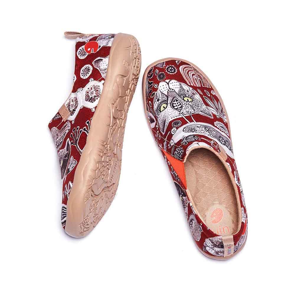UIN Footwear Women Animal World Canvas loafers